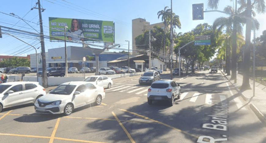 Quais as m&eacute;tricas para quem anuncia em painel de LED em Fortaleza